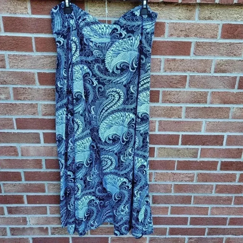 Talbots Maxi Skirt Women's Size XL Black and White Paisley Design Elastic Waist